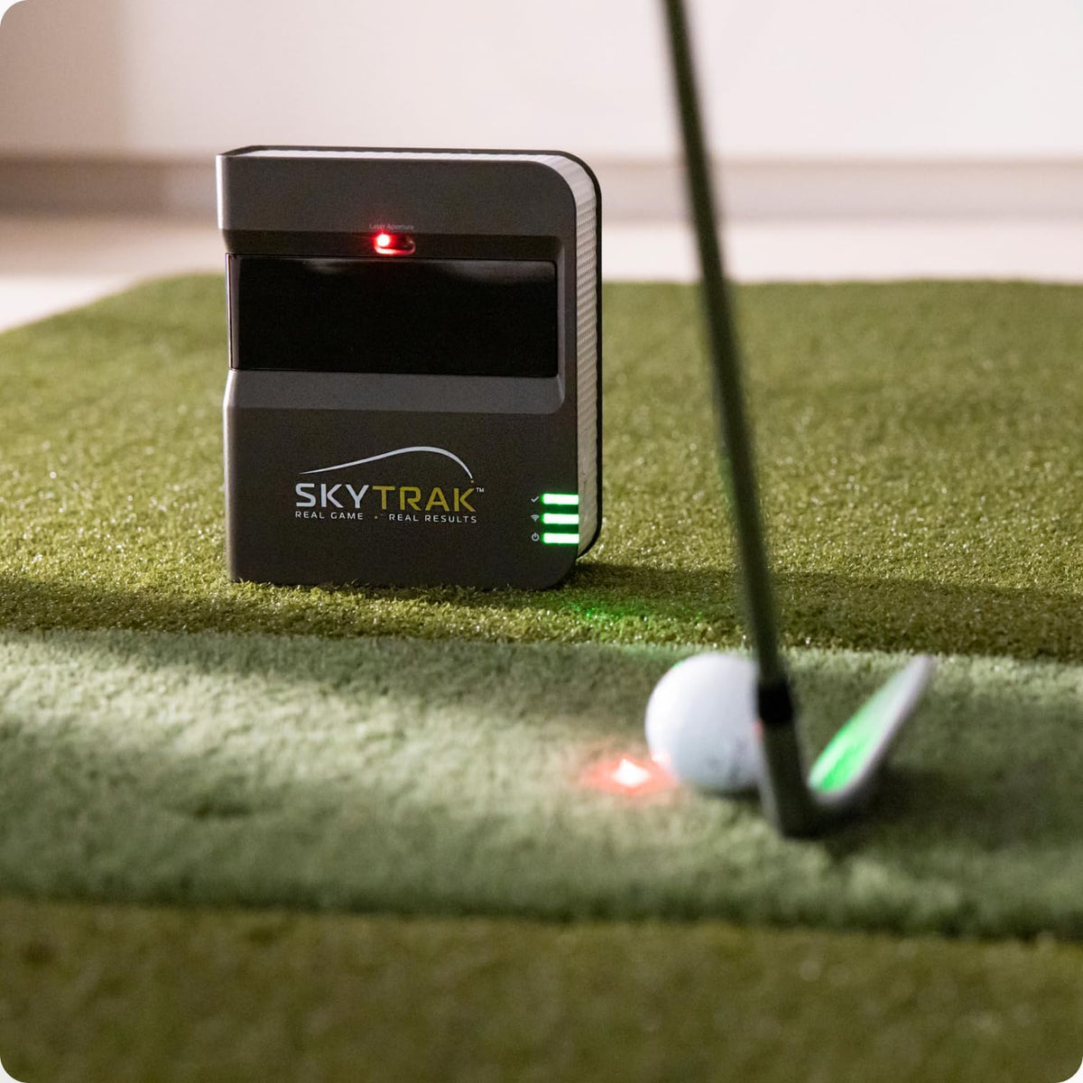 Golf Launch Monitor | Photometric Technology for Ball Speed, Carry & Total Distance, Spin Rates, Launch & Shot Shape Data | Golf Simulator & Practice